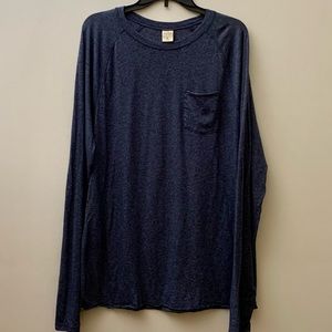 Hollister Men’s Long Sleeve Tee - Super Soft - Blue - Size XL